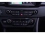 Kia Niro Hybrid 1.6 GDi BusinessLine navigatie trekhaak climate-controle stoel/stuur verwarming lederen bekleding apple-carplay PDC-achter camera cruise-controle private-glas 16"-lmv