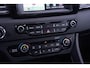 Kia Niro Hybrid 1.6 GDi BusinessLine navigatie trekhaak climate-controle stoel/stuur verwarming lederen bekleding apple-carplay PDC-achter camera cruise-controle private-glas 16"-lmv