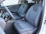 Kia Niro Hybrid 1.6 GDi DynamicPlusLine | Stuur-/stoelverwarming | Schuifdak | Elek. stoelverstelling + achterklep | Dodehoekdetectie | Camera | Telefoonlader | HK audio | LED |