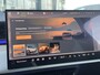 Mazda 6e CX-6e Takumi Plus 78 kWh | DIGITALE SPIEGELS | PANO DAK | STOEL + STUURVERWARMING | GRATIS TREKHAAK! T.W.V. € 1695,-