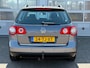 Volkswagen Passat 1.6 FSI Comfortline 6-Bak Clima Cruise Pdc Trekhaak NL-auto!