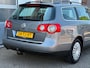 Volkswagen Passat 1.6 FSI Comfortline 6-Bak Clima Cruise Pdc Trekhaak NL-auto!