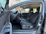 Volkswagen Passat 1.6 FSI Comfortline 6-Bak Clima Cruise Pdc Trekhaak NL-auto!