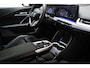 BMW iX1 eDrive20 67 kWh | INNOVATION PACK | PANORAMADAK | HEAD UP | MASSAGE | STUURVERWARMING | 360 CAMERA | 19"