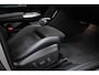 BMW iX1 eDrive20 67 kWh | INNOVATION PACK | PANORAMADAK | HEAD UP | MASSAGE | STUURVERWARMING | 360 CAMERA | 19"