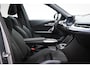 BMW iX1 eDrive20 67 kWh | INNOVATION PACK | PANORAMADAK | HEAD UP | MASSAGE | STUURVERWARMING | 360 CAMERA | 19"