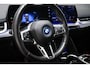 BMW iX1 eDrive20 67 kWh | INNOVATION PACK | PANORAMADAK | HEAD UP | MASSAGE | STUURVERWARMING | 360 CAMERA | 19"