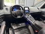 Renault Espace 1.8 TCe Initiale Paris 7p. | Head-Up | Panoramadak | Trekhaak | Massage+Ventilatie | Camera | Stuurverwarming
