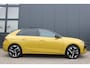 Opel Astra Electric 58 kWh Ultimate | Camera | Cruise control adaptief | Navi | Voorstoelen verwarmd | Stuurwiel verwarmd |