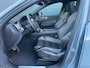 Volvo XC60 2.0 T6 Plug-in hybrid AWD Ultimate dark heico pano stoelverwarming 22 inch