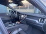 Volvo XC60 2.0 T6 Plug-in hybrid AWD Ultimate dark heico pano stoelverwarming 22 inch