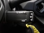 Dacia Duster mild hybrid 140pk expression | Navigatie | Lichtmetalen velgen | Achteruitrijcamera |