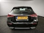 Mercedes-Benz A-klasse 180 Luxury Line | Trekhaak | Stoelverwarming | Navigatie | Climate Control |