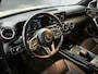 Mercedes-Benz A-klasse 180 Luxury Line | Trekhaak | Stoelverwarming | Navigatie | Climate Control |