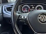 Volkswagen Polo 1.0 TSI Highline Automaat | Carplay | Adaptive cruise | Navigatie | Climate | Stoelverwarming | Sensoren
