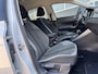 Volkswagen Polo 1.0 TSI Highline Automaat | Carplay | Adaptive cruise | Navigatie | Climate | Stoelverwarming | Sensoren