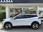 Peugeot 2008 1.2T 100pk Allure | Facelift model | Parkeersensoren voor + achter | Apple Carplay/Android Auto | Climate Control | Lichtmetalen velgen