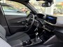 Peugeot 2008 1.2T 100pk Allure | Facelift model | Parkeersensoren voor + achter | Apple Carplay/Android Auto | Climate Control | Lichtmetalen velgen