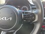 Kia Stonic 1.0 T-GDi MHEV DynamicLine | Cruise control | Achteruitrijcamera | Apple Carplay& Android Auto | LM Velgen | rijstrooksensor met correctie | Fabrieksgarantie t/m 15-02-2031 + 3x 1 jaar* | Allseason Banden | NAP
