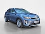 Kia Stonic 1.0 T-GDi MHEV DynamicLine | Cruise Control Adaptief | Achteruitrijcamera | Apple Carplay& Android Auto | LM Velgen | rijstrooksensor met correctie | Fabrieksgarantie t/m 15-02-2031 | Alseason Banden |