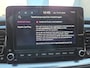 Kia Stonic 1.0 T-GDi MHEV DynamicLine | Cruise Control Adaptief | Achteruitrijcamera | Apple Carplay& Android Auto | LM Velgen | rijstrooksensor met correctie | Fabrieksgarantie t/m 15-02-2031 | Alseason Banden |