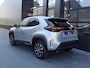 Toyota Yaris Cross 1.5 Hybrid Business Plus (Navi/Carplay,Panoramadak,Keyless,Camera,Elek.achterklep,Stoel/stuurverwarming,HUD)