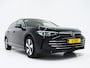 Volkswagen Passat Variant 1.5 eHybrid Elegance | 5 Jaar Garantie | Panoramadak | Leder | Trekhaak | Harman/Kardon | HUD | 360 | Sfeerlicht | Keyless
