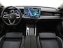 Volkswagen Passat Variant 1.5 eHybrid Elegance | 5 Jaar Garantie | Panoramadak | Leder | Trekhaak | Harman/Kardon | HUD | 360 | Sfeerlicht | Keyless