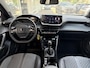 Peugeot 2008 1.2T 100pk Allure | Facelift model | Parkeersensoren voor + achter | Apple Carplay/Android Auto | Climate Control | Lichtmetalen velgen