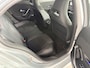Mercedes-Benz A-klasse 180 Business Solution AMG | Panoramadak | Widescreen | Sfeerverlichting | Achteruitrijcamera | Stoelverwarming |