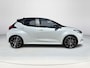 Toyota Yaris 1.5 Hybrid GR Sport | All-Season banden | Keyless entry en start | Stoel verwarming | kunstlederen/alcantara bekleding
