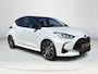 Toyota Yaris 1.5 Hybrid GR Sport | All-Season banden | Keyless entry en start | Stoel verwarming | kunstlederen/alcantara bekleding