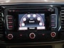 Volkswagen Beetle Cabriolet 1.2 TSI 70's Edition Leer Airco-ECC Navigatie Xenon Sportvelgen 18 inch Disc Elektrische kap Cruisecontrol Boekjes aanwezig