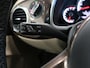 Volkswagen Beetle Cabriolet 1.2 TSI 70's Edition Leer Airco-ECC Navigatie Xenon Sportvelgen 18 inch Disc Elektrische kap Cruisecontrol Boekjes aanwezig
