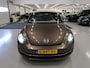 Volkswagen Beetle Cabriolet 1.2 TSI 70's Edition Leer Airco-ECC Navigatie Xenon Sportvelgen 18 inch Disc Elektrische kap Cruisecontrol Boekjes aanwezig