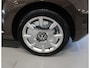 Volkswagen Beetle Cabriolet 1.2 TSI 70's Edition Leer Airco-ECC Navigatie Xenon Sportvelgen 18 inch Disc Elektrische kap Cruisecontrol Boekjes aanwezig