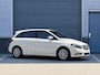 Mercedes-Benz B-klasse 180 Ambition | Cruise control | Trekhaak | Navigatie | LED |