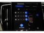 Volvo XC90 T8 Plug-in hybrid Ultra Black Edition | ACC | Luchtvering | Trekhaak | Panoramadak | Bowers&Wilkins | 360° Camera | Massage | Head-Up