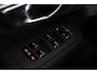 Volvo XC90 T8 Plug-in hybrid Ultra Black Edition | ACC | Luchtvering | Trekhaak | Panoramadak | Bowers&Wilkins | 360° Camera | Massage | Head-Up