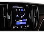 Volvo XC60 2.0 Recharge T6 AWD Inscription | ACC | Luchtvering | Panoramadak | Trekhaak | 360° Camera | Harman/Kardon | Massage | Head-Up