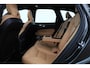Volvo XC60 2.0 Recharge T6 AWD Inscription | ACC | Luchtvering | Panoramadak | Trekhaak | 360° Camera | Harman/Kardon | Massage | Head-Up