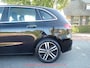 Mercedes-Benz B-klasse 200 Business Solution Luxury / SPORTLEER / SFEERVERLICHTING / NAVI / STOELVERWARMING