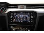 Volkswagen Passat VARIANT 1.4 TSI PHEV GTE Business Aut. [ Comfortstoelen Trekhaak Apple/Android ]