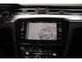 Volkswagen Passat VARIANT 1.4 TSI PHEV GTE Business Aut. [ Comfortstoelen Trekhaak Apple/Android ]