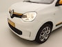 Renault Twingo Z.E. R80 Collection | Climate Control | Met leder bekleed stuurwiel | Pack Look Exterieur 'Jaune Mango' | Digitale radio DAB+ | Bluetooth® handsfree telefoonbediening