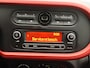 Renault Twingo 1.0 SCe Collection | Airco | Pack Storage Expression | Privacy glass zijruiten achter en achterruit | Pack Look Interieur 'Rouge' | Lederen stuurwiel | Pack Look Exterieur 'Rouge' |