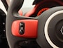 Renault Twingo 1.0 SCe Collection | Airco | Pack Storage Expression | Privacy glass zijruiten achter en achterruit | Pack Look Interieur 'Rouge' | Lederen stuurwiel | Pack Look Exterieur 'Rouge' |