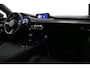 Mazda 3 2.0 e-SkyActiv-X M Hybrid 180 Luxury / Orig. Nederlands / Elektr. verstelbare voorstoel met memory / BOSE Audio / Apple Carplay - Android Auto / HUD / Stoelverwarming / Achteruitrijcamera / Cruise control / Dodehoekdetectie / Black Optic / 18'' LMV / Navigatie