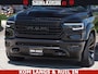 Dodge Ram LIMITED HULK | 5.7 V8 402PK HEMI | RAM VOL | HUD | LUCHTVERING | PANO | MWK KLEP | DC | 5 PERS | CREW CAB | DUBBELE CABINE | GRIJS KENTEKEN | MEEST COMFORTABELE BEDRIJFSAUTO | | De specialist in Amerikaanse pick‑ups in Nederland en Europa.