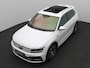 Volkswagen Tiguan 1.5 TSI ACT R-line Highline 150PK DSG R-Line, Panoramadak, Trekhaak, Dynaudio, Head-Up Display, DCC, 360gr. Camera, 20" LM Velgen, Keyless, Elektr. Achterklep, Voorruitverwarming